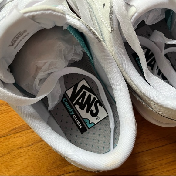 NWOT Vans Cruze Too ComfyCush Leather Shoe - Picture 7 of 8